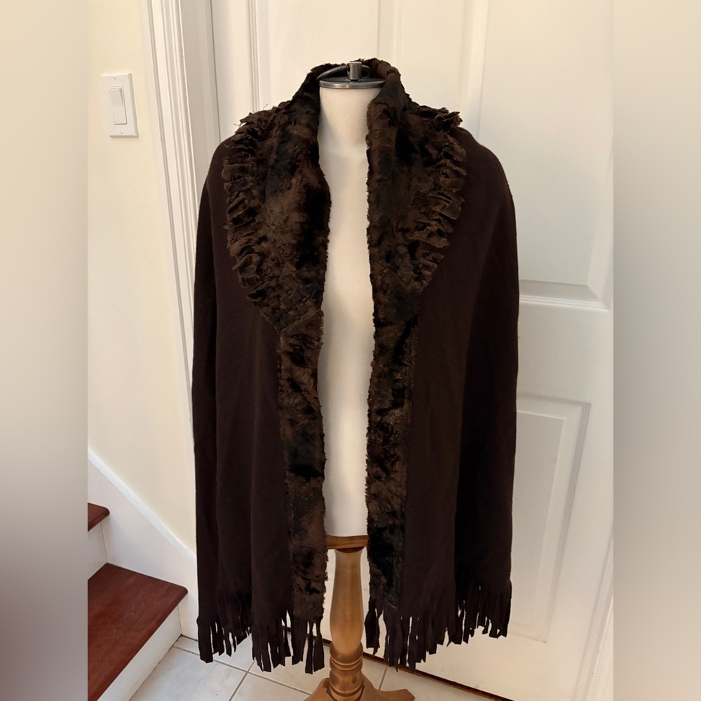 Simon Chang Brown Wool Cape with Faux Fur Trim